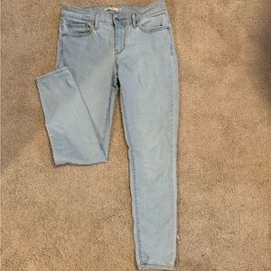 LEVIS Light Blue Wash 711 Skinny Jeans size 28